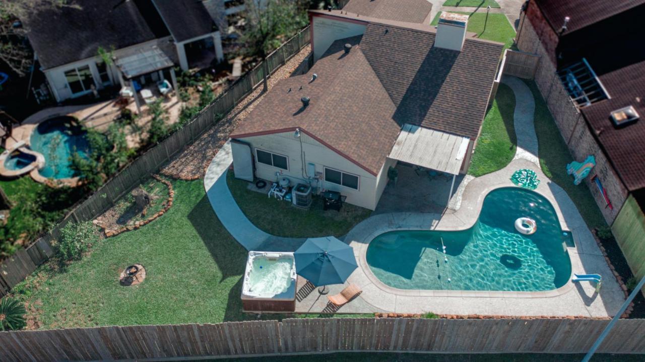 1976Houstongem Luminous Pvtpool & Hottub Dt20Mins For Lrg Families 6Beds 2Bath Villa Exterior photo