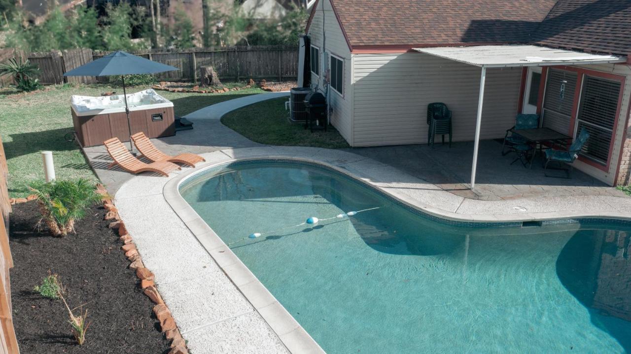 1976Houstongem Luminous Pvtpool & Hottub Dt20Mins For Lrg Families 6Beds 2Bath Villa Exterior photo